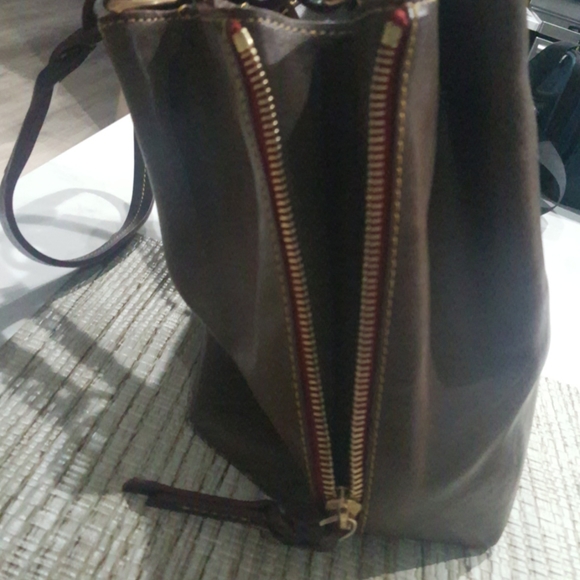 Dooney and Burke Large Barlow Satchel - Picture 7 of 9